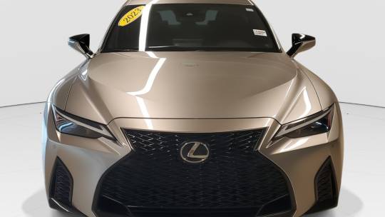 2023 Lexus IS