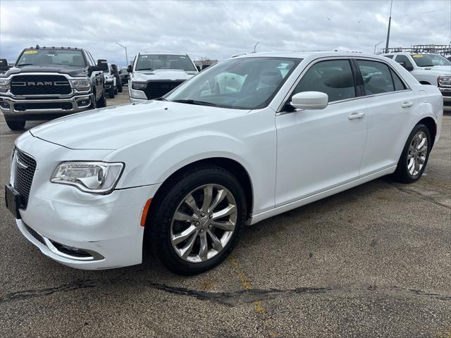 2017 chrysler 300 limited