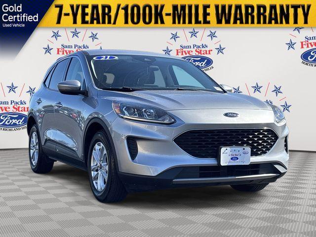 2021 ford escape se