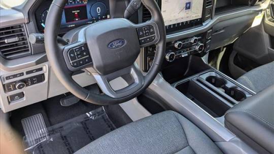 2024 Ford F-150 302a mid