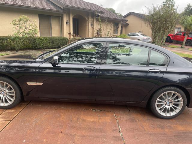 2012 bmw 750 li xdrive