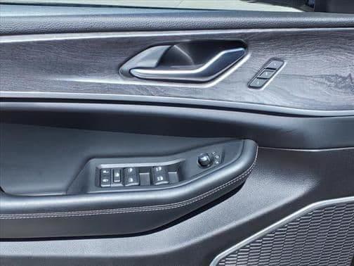 2022 jeep grand cherokee limited in iowa city, iowa