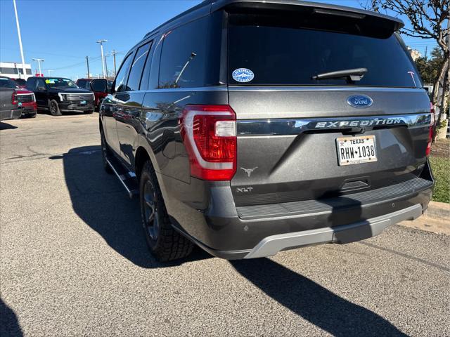 2021 ford expedition xlt