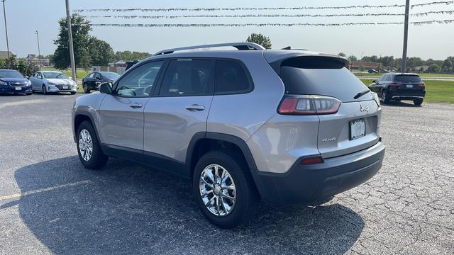 2020 jeep cherokee latitude