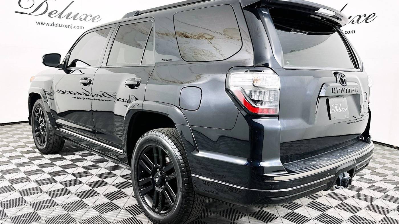 2021 toyota 4runner nightshade edition