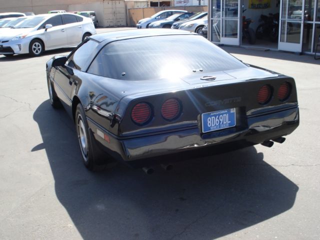 1984 chevrolet corvette, 1 family owned since new, low miles, very nice