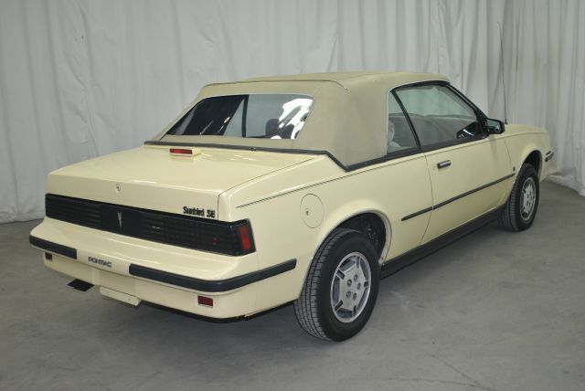 1987 pontiac sunbird se convertible 2-door 2.0l