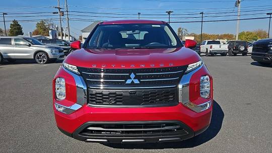 2024 Mitsubishi Outlander