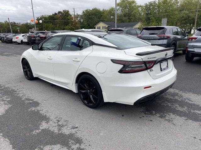 2021 nissan maxima sr