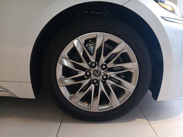 2018 lexus ls 500 base