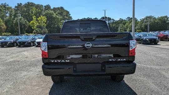 2024 Nissan Titan