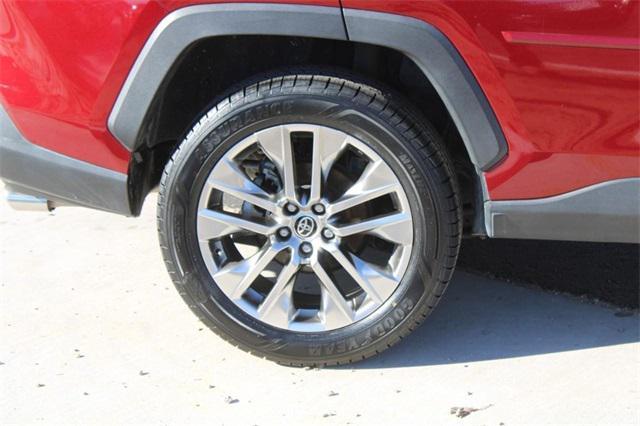 2020 toyota rav4 xle
