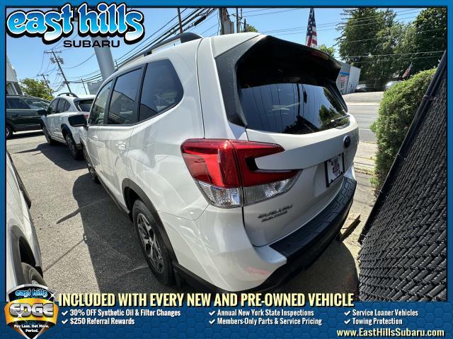 2021 subaru forester premium