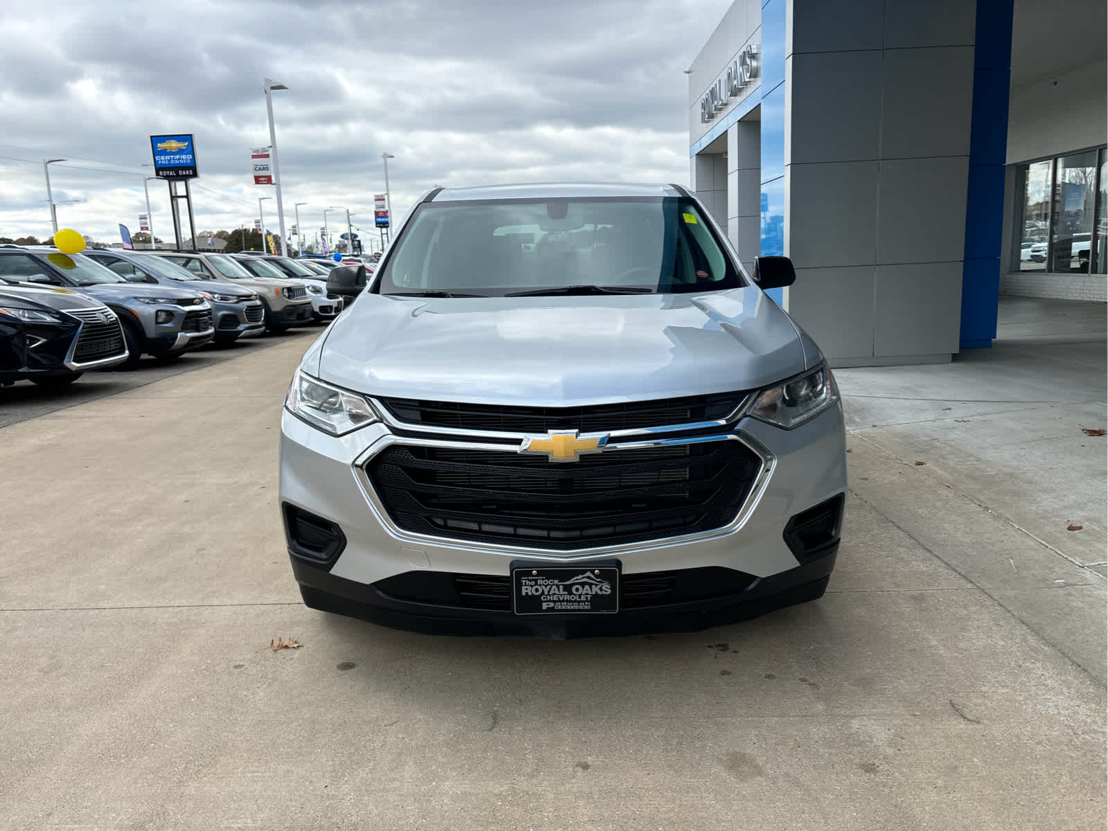 2021 chevrolet traverse ls