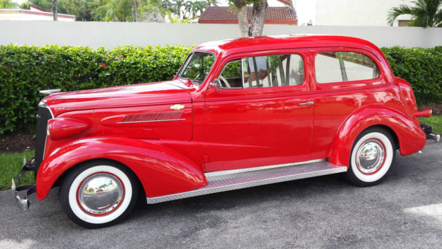 beautiful 1937 chevrolet master deluxe 2-door sedan hot rod - 350 v8 - red