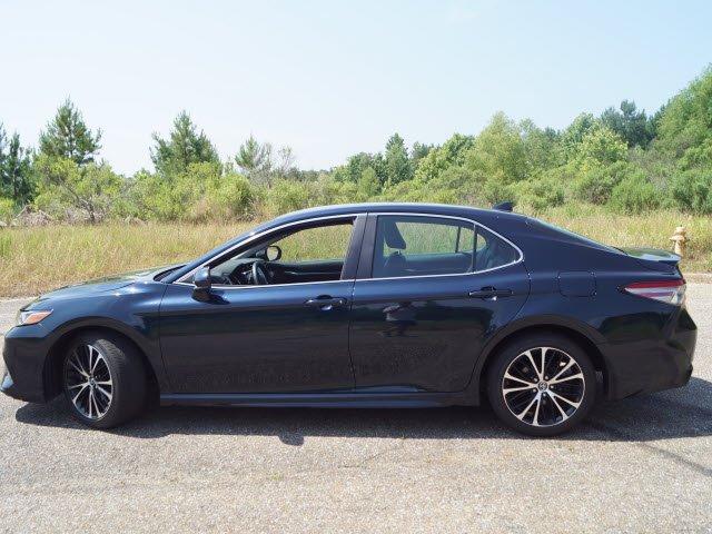 used 2019 toyota camry se columbus, ms 39705 for sale in columbus, mississippi