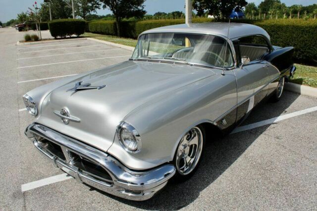 1956 oldsmobile deluxe 88