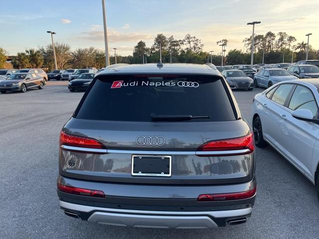 2025 audi q7 45 premium