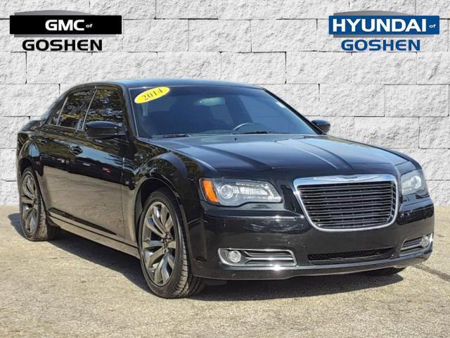 2014 chrysler 300 s