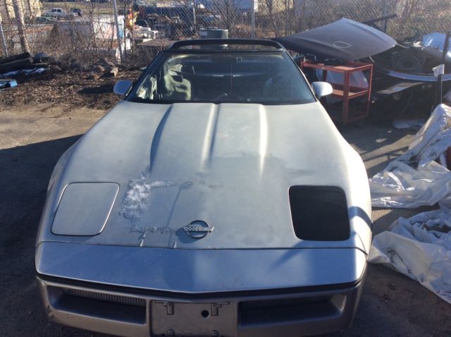 1985 chevy chevrolet corvette c4 5.7l v8