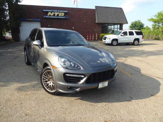 2014 porsche cayenne gts