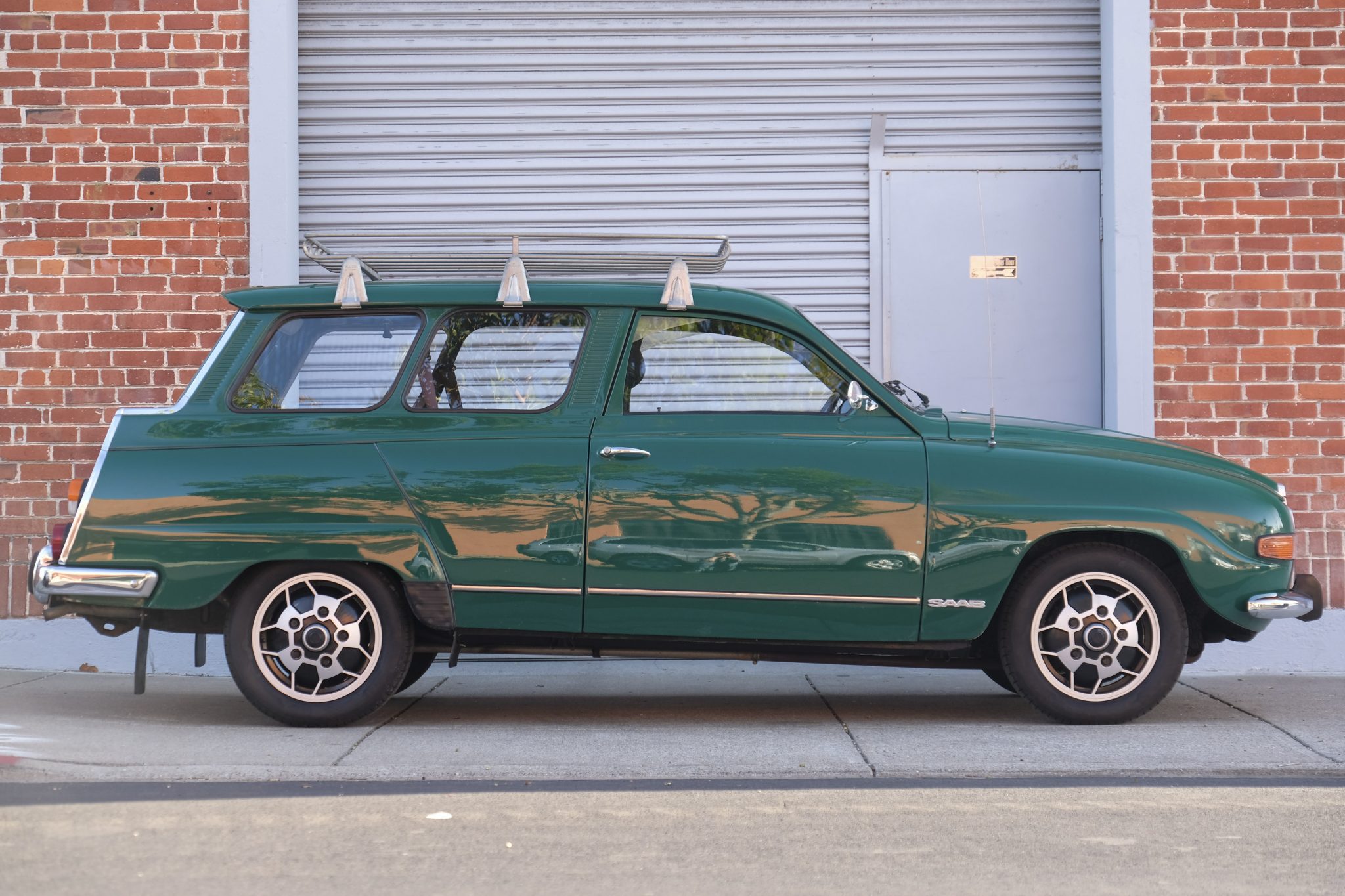 1975 saab 95 wagon