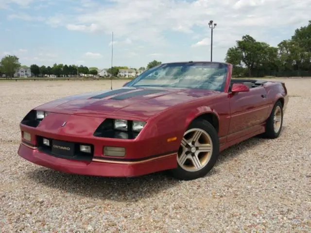 1990 chevy caramo iroc z convertible nice solid car