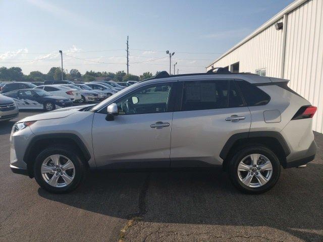 used 2019 toyota rav4 fwd xle clarksville, in 47129 for sale in cementville, indiana