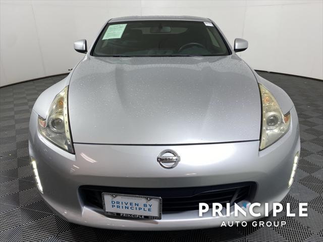2014 nissan 370z base