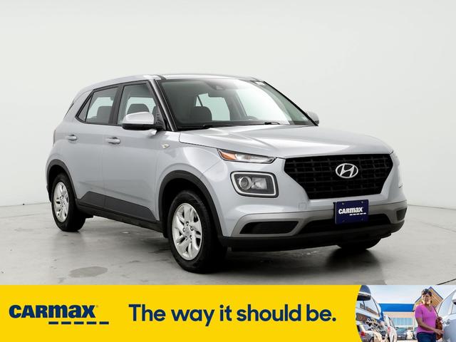 2021 hyundai venue se