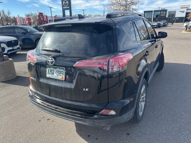 2018 toyota rav4 le