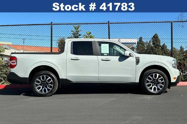 2023 ford maverick lariat