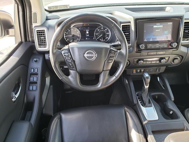 2022 nissan frontier sv