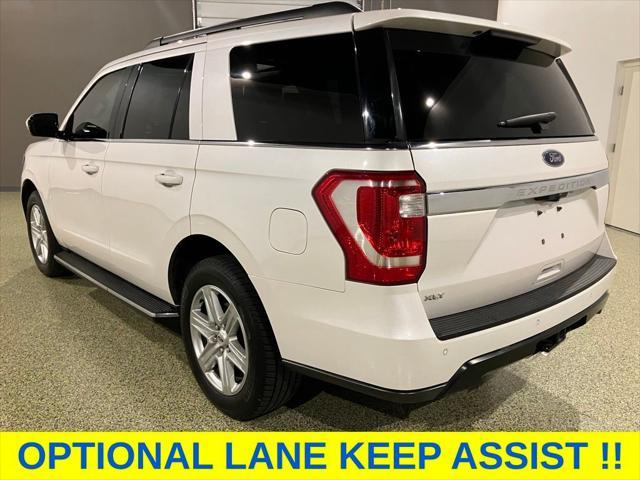 2019 ford expedition xlt