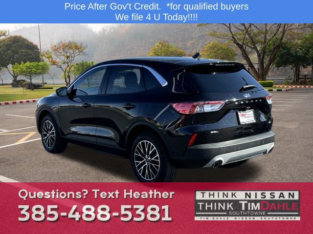 2022 ford escape sel