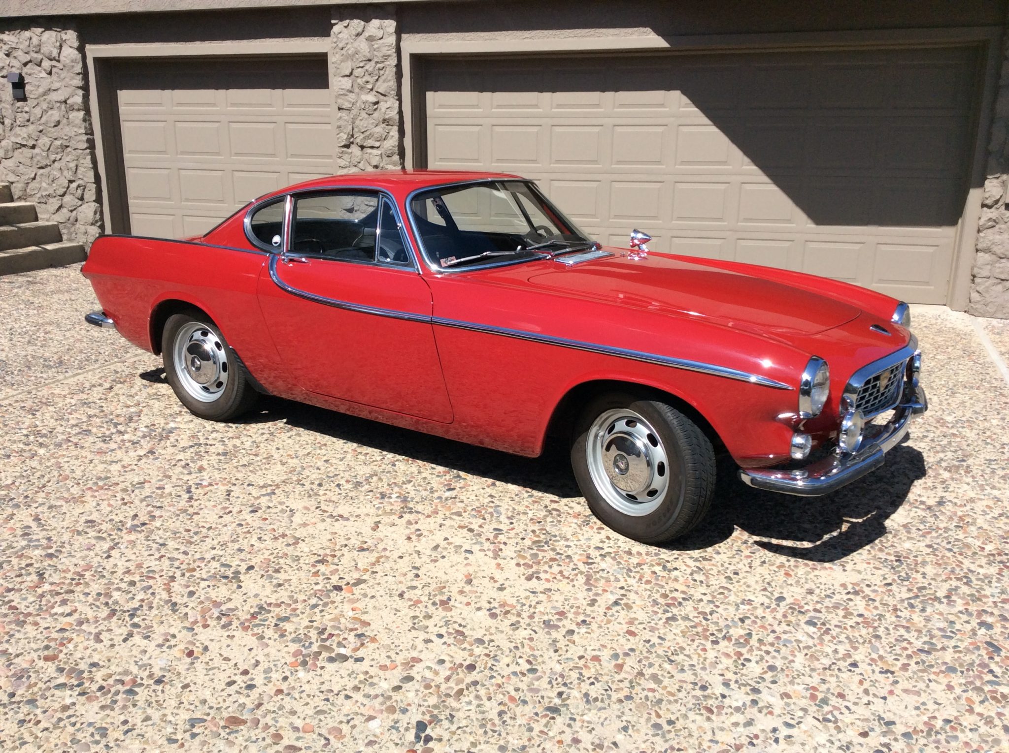 1966 volvo 1800s 4-speed