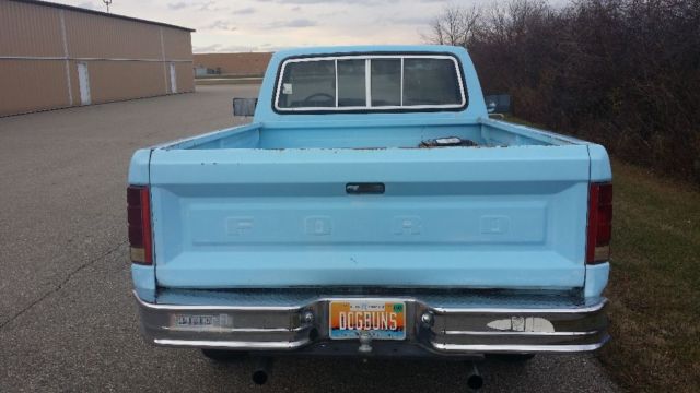 ford f250 1983 nevada truck no rust. 351w v8 auto trans 2wd. overhauled engine