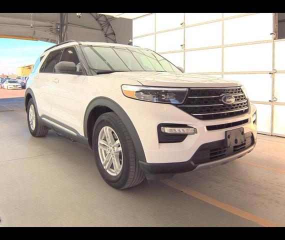 2021 ford explorer xlt