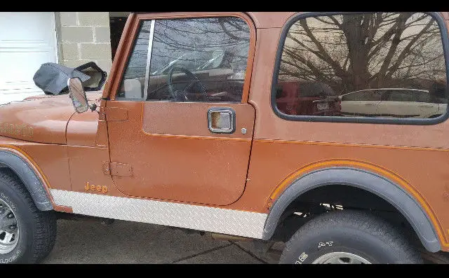 1982 cj7 laredo - soft top & soft top doors - orig miles 107,258