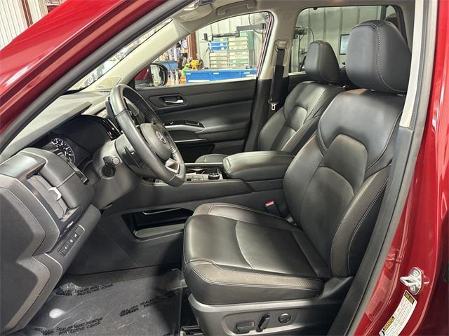 2022 nissan pathfinder sl 4wd