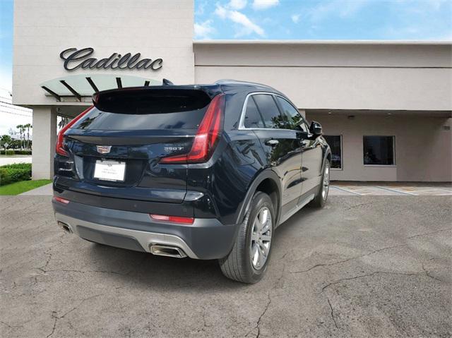 2022 cadillac xt4 premium luxury