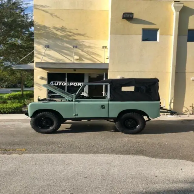 1965 land rover seiries 11 35,000 original miles recent restoration !!!