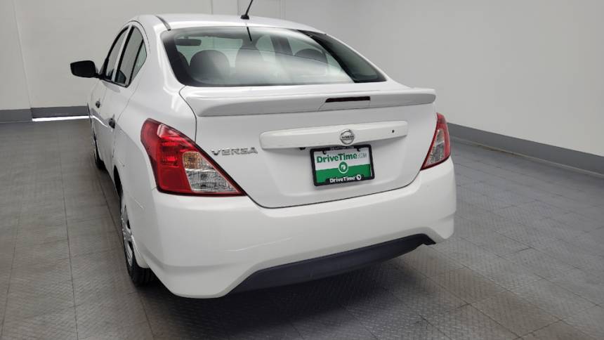 2019 nissan versa s