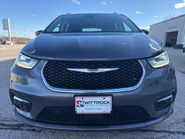 2021 chrysler pacifica touring-l