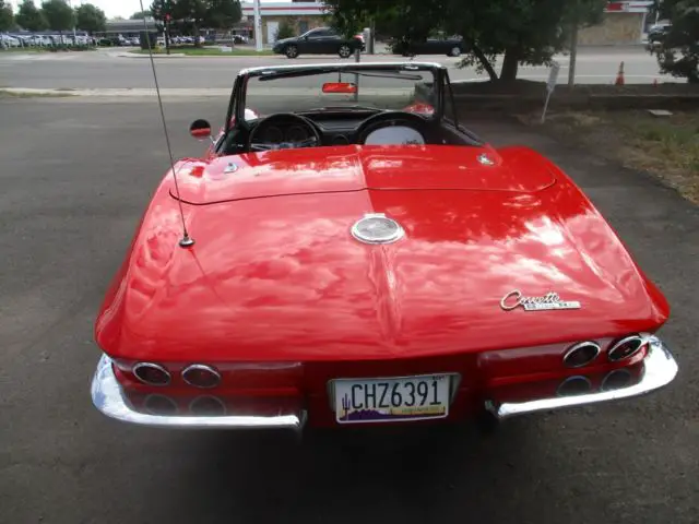 1964 chevrolet corvette stingray convertible / roadster 327-300 h.p.4-speed