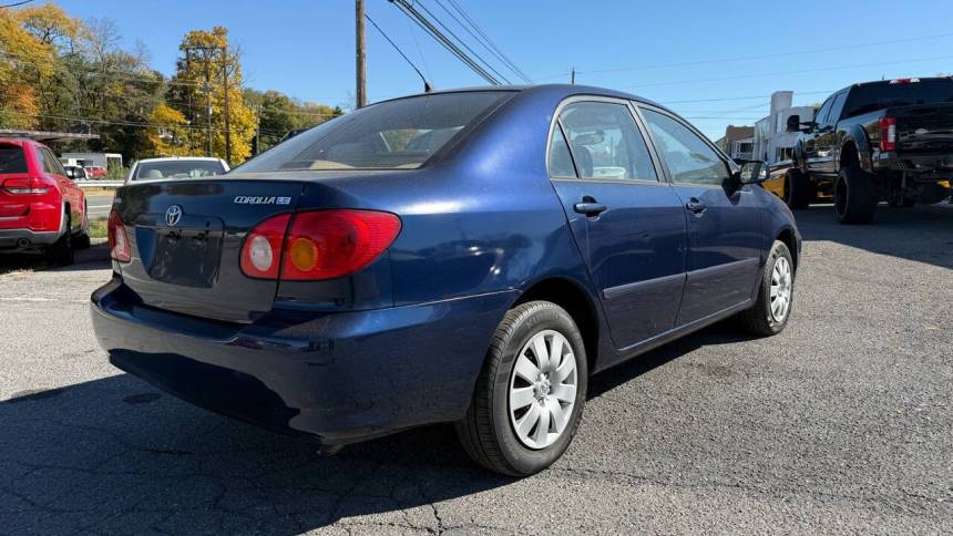 2004 toyota corolla le