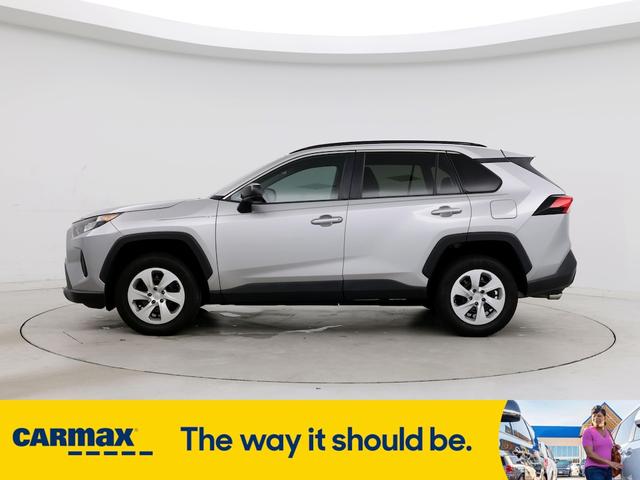 2019 toyota rav4 le