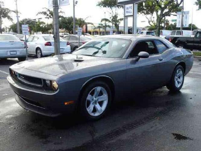 2012 dodge challenger in hialeah, fl
