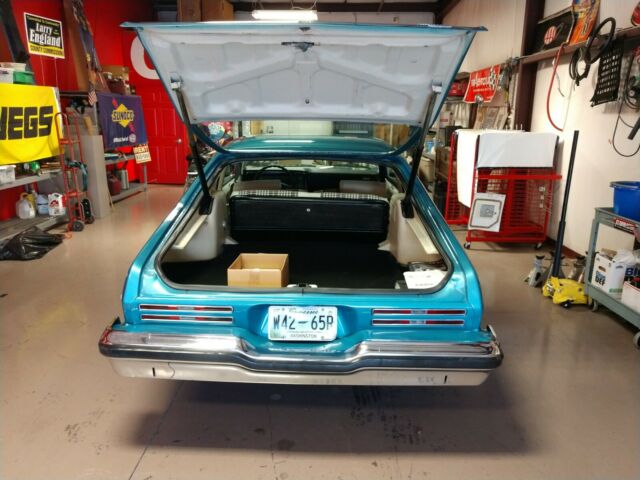 1974 pontiac ventura 2 hatchback restomod