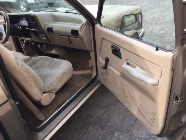 1989 ford ranger s standard cab pickup 2-door 2.3l